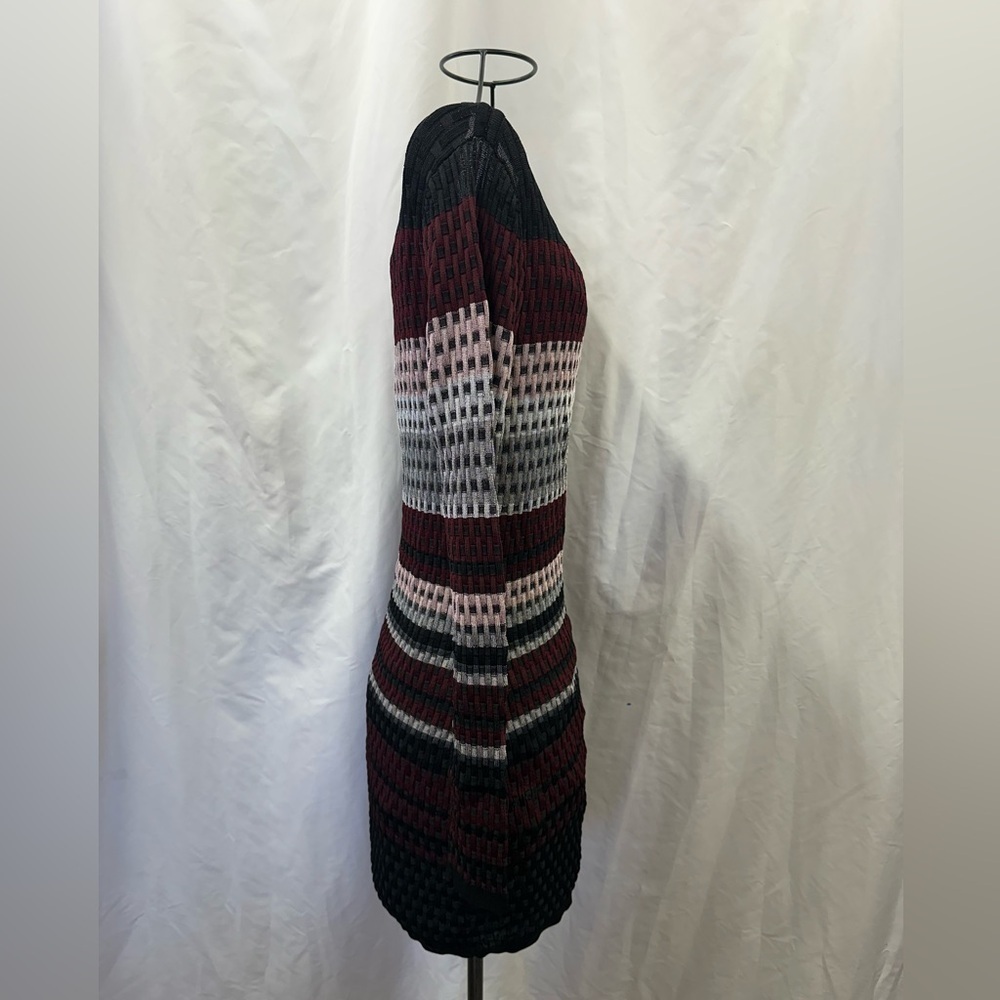 White House black Market striped knit long sleeve mini dress size S - Picture 3 of 6